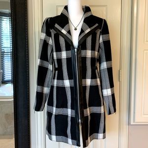 NWT WHBM Black/White Plaid Wool Blend Coat, Size S